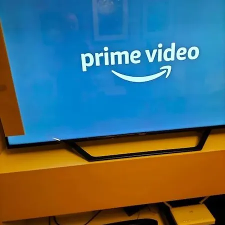 90m2, 8 Os, 2 Salony, 2 Sypialnie, Centrum Διαμέρισμα Κοστζαλίν